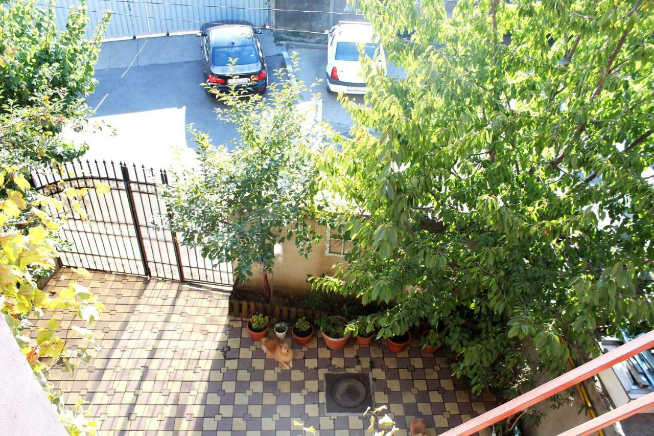 Collosal Studio Bukarest Exterior foto