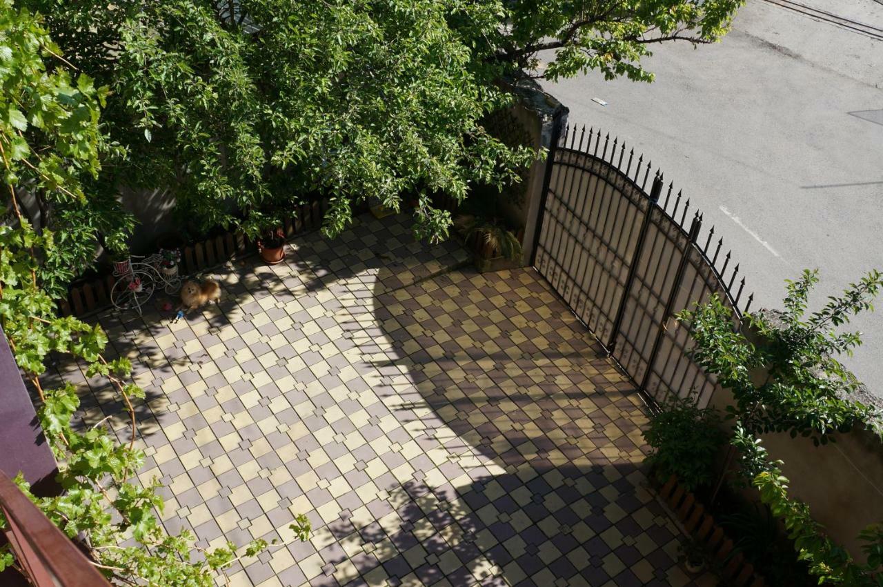 Collosal Studio Bukarest Exterior foto